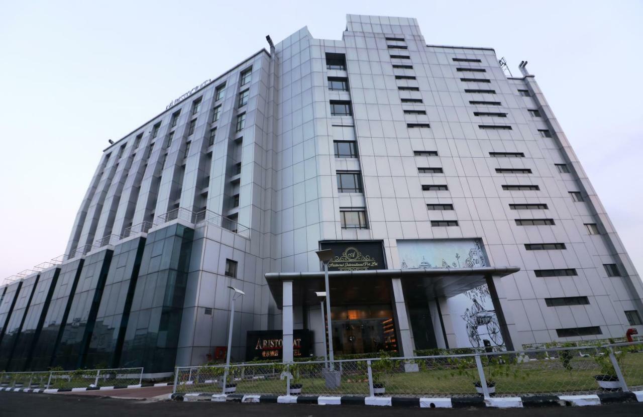 Aristocrat Hotel Kolkata Ngoại thất bức ảnh
