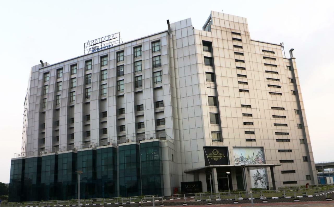 Aristocrat Hotel Kolkata Ngoại thất bức ảnh