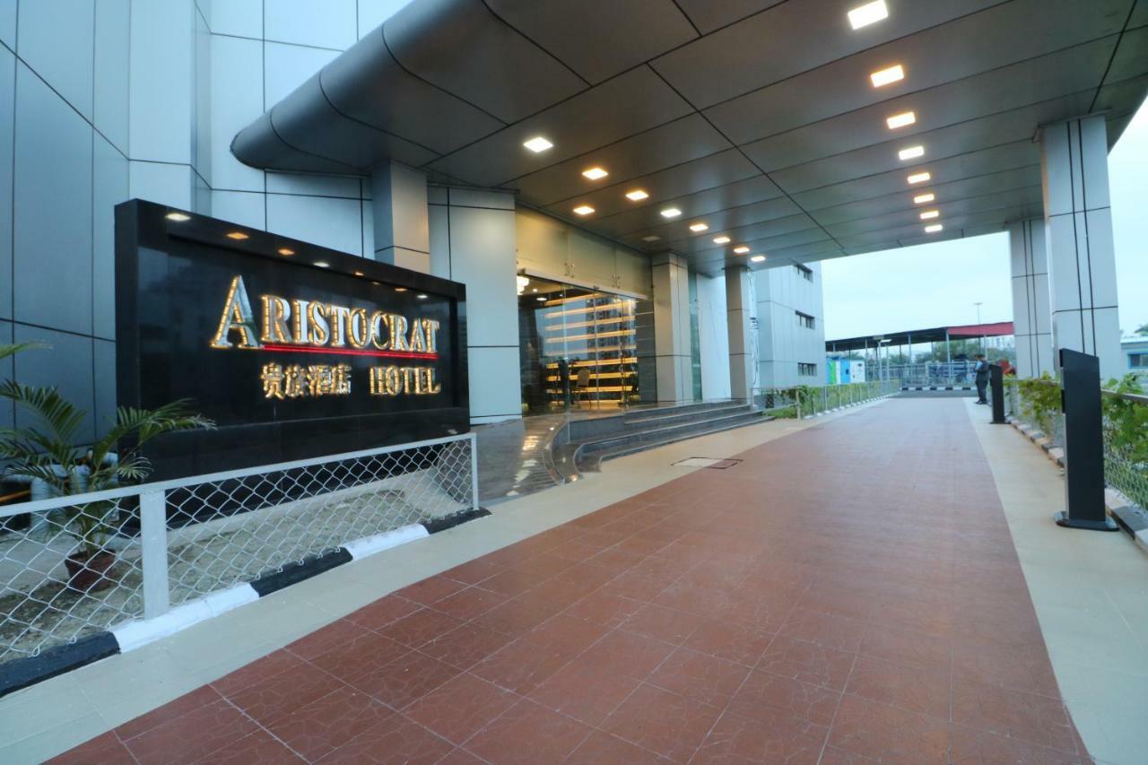Aristocrat Hotel Kolkata Ngoại thất bức ảnh